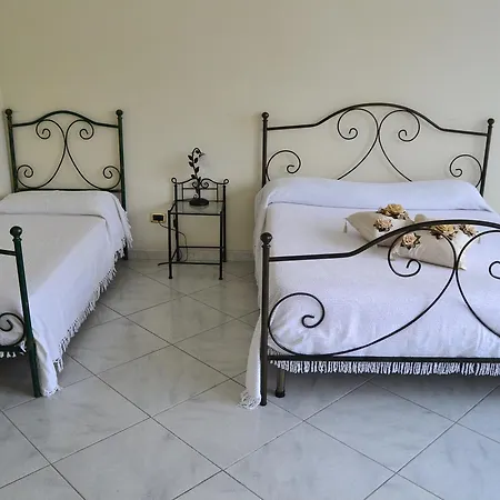 My Angels Nocleg ze śniadaniem Pompeja